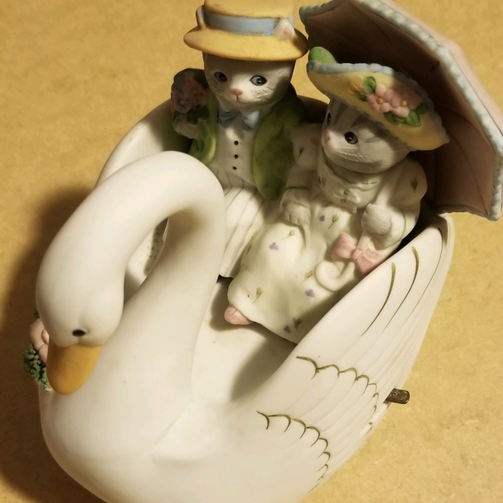 Schmid Ceramic Music Box